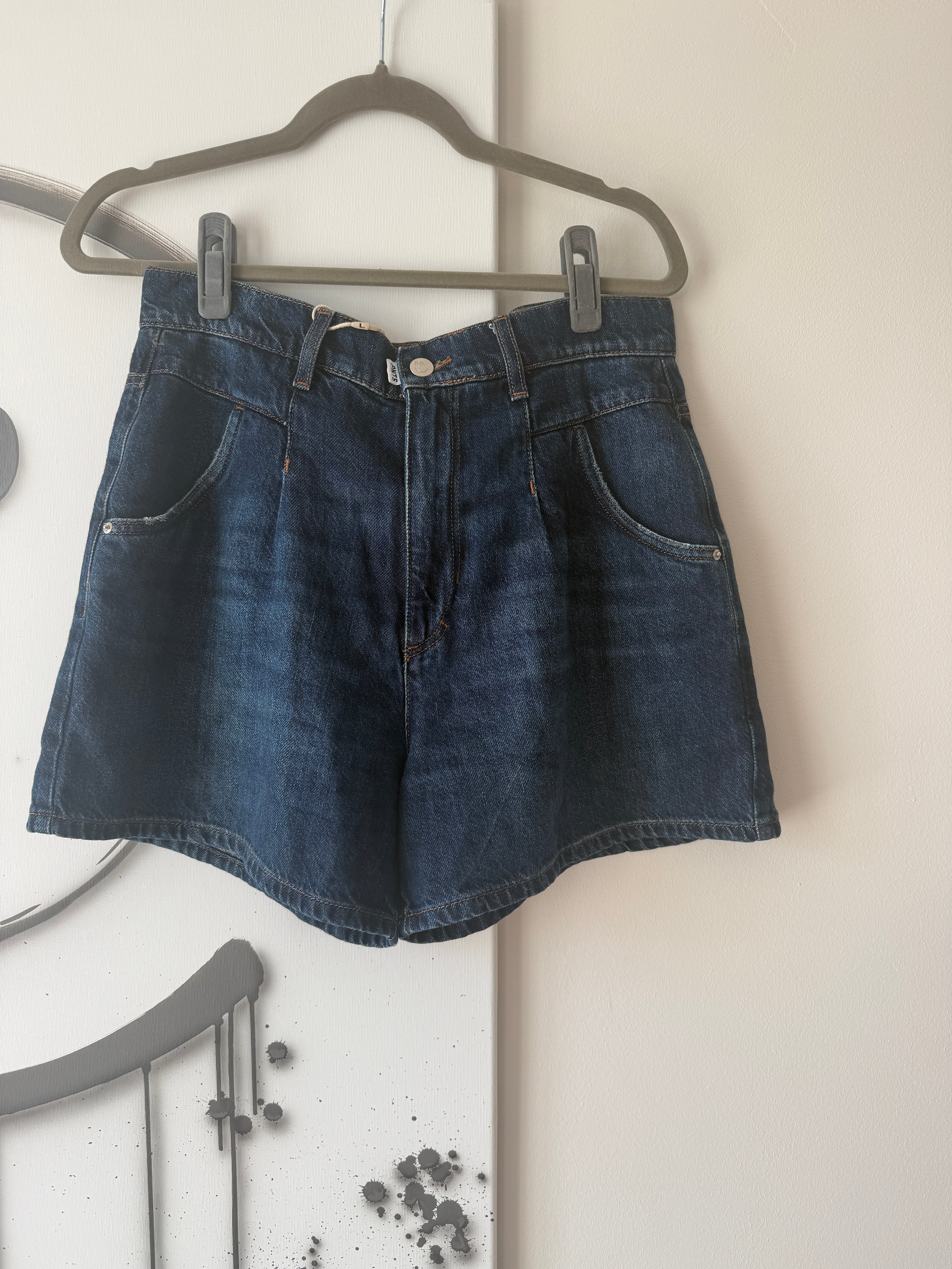PNTS Shorts | Gr. 29
