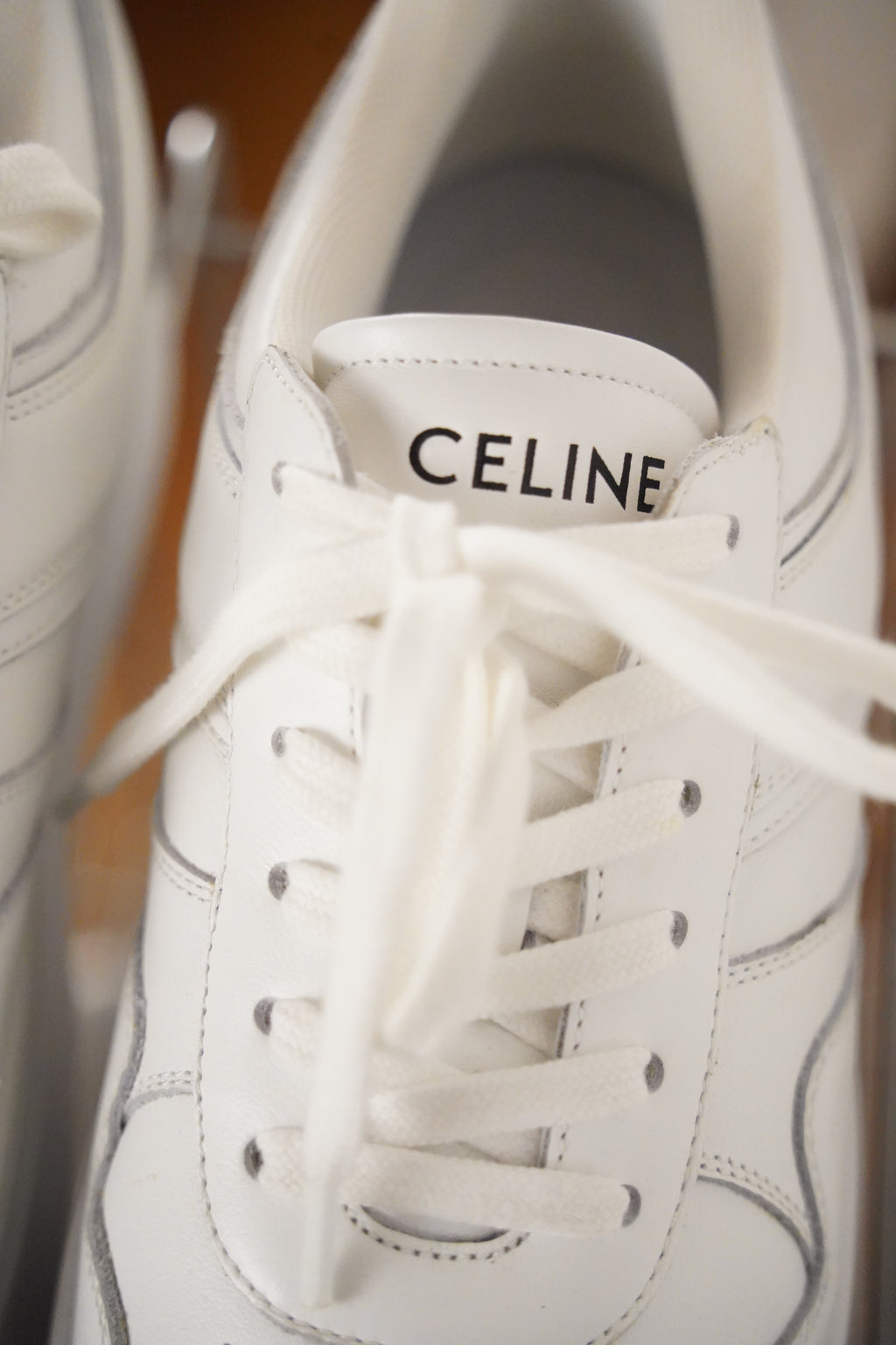CELINE BLOCK SNEAKER MIT KEIL-AUSSENSOHLE AUS KALBSLEDER| weiß | Gr. 38