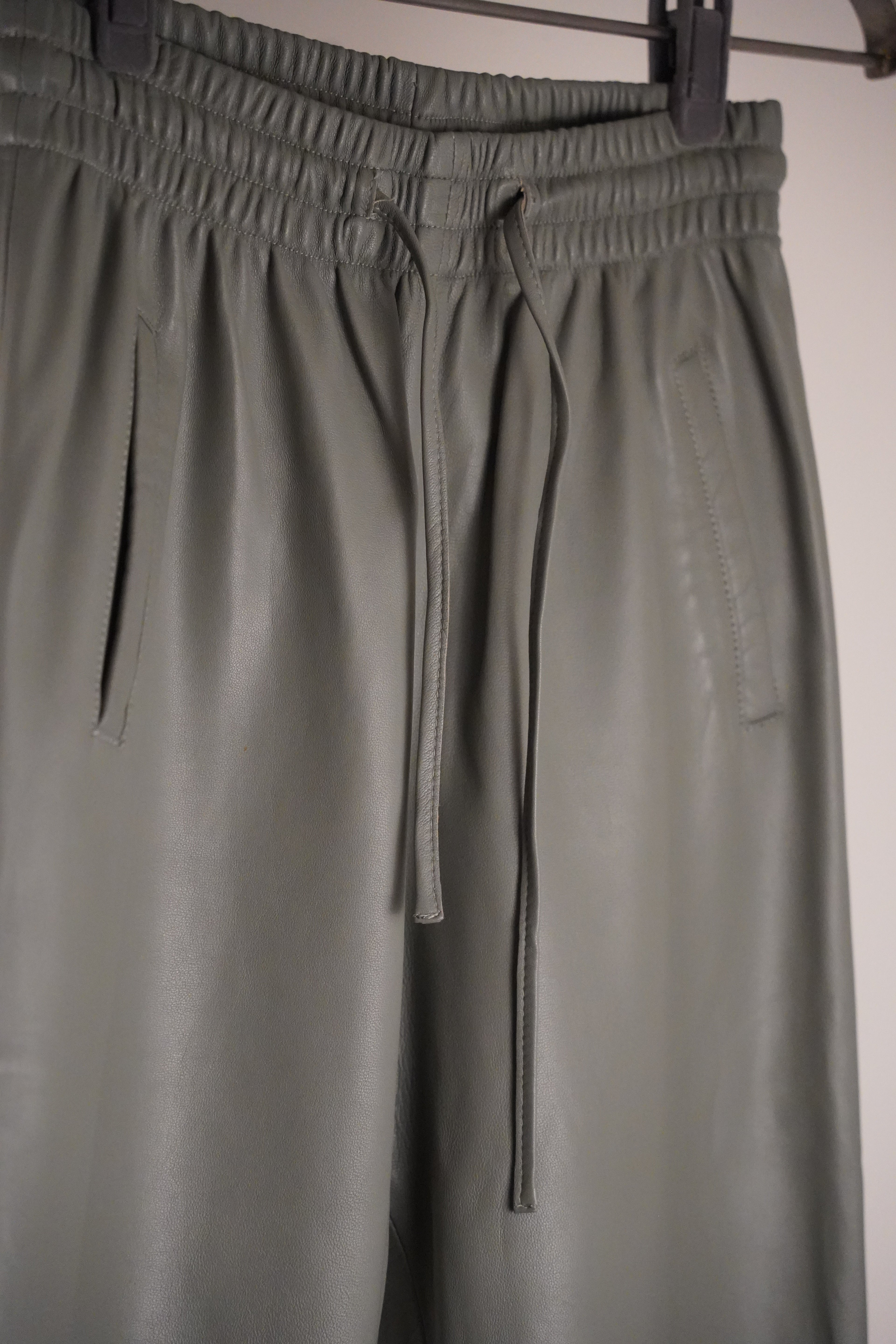 OAKWOOD Leder Jogger | Gr. M
