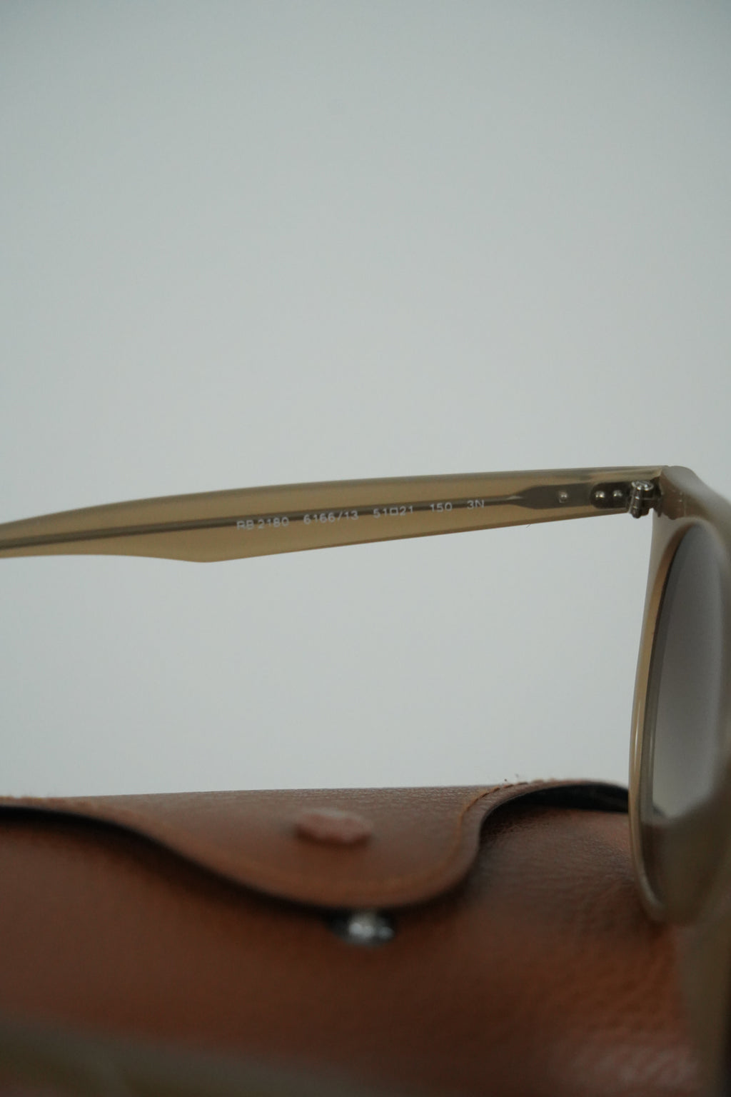 Ray-Ban RB2180 6166/13 Sonnenbrille