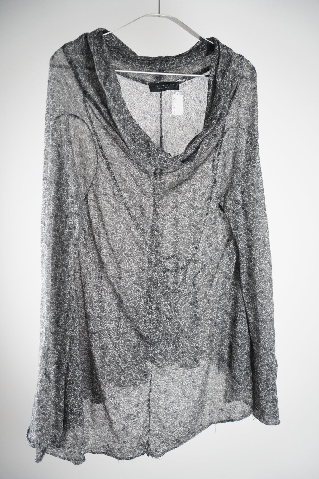 TWINSETLongsleeve mit Wasserfallkragen | Gr. M/L (Etikett fehlt)