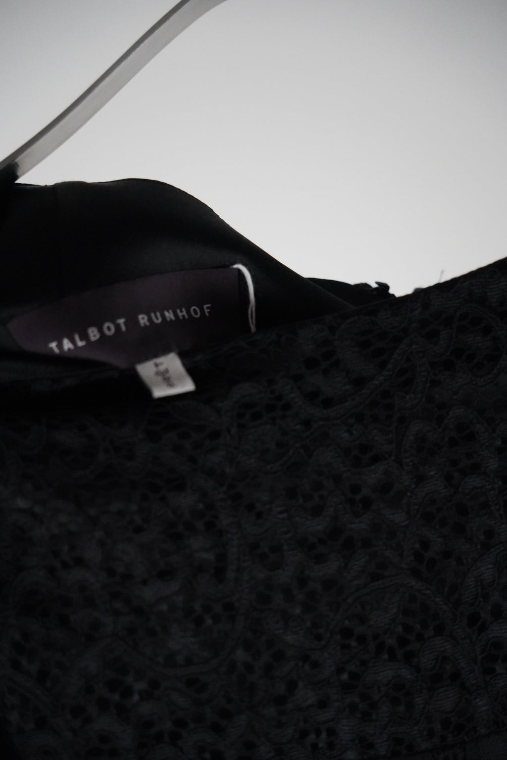 TALBOT RUNHOF Spitzenkleid