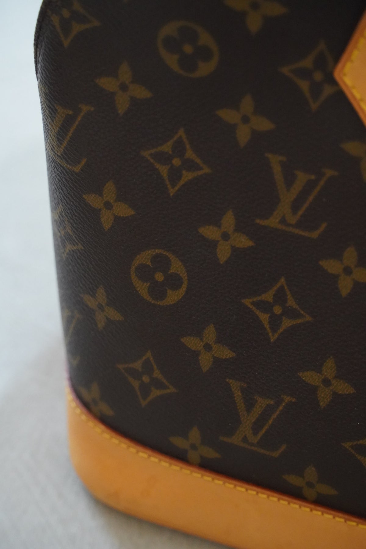 LOUIS VUITTON Alma PM Monogram Canvas