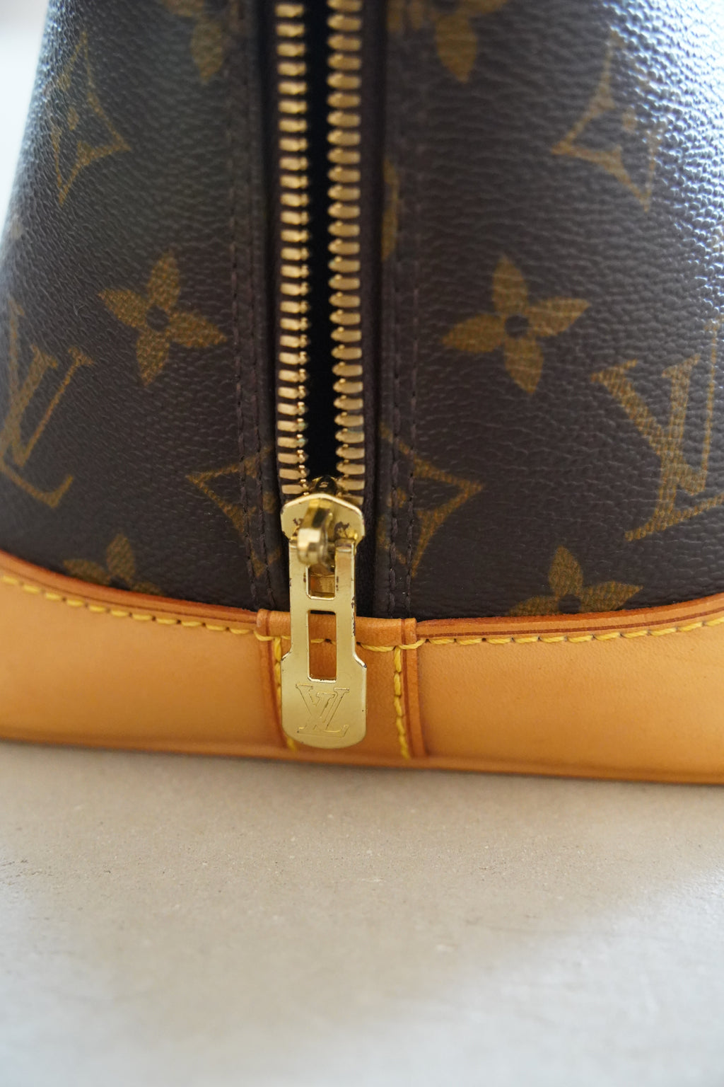 LOUIS VUITTON Alma PM Monogram Canvas