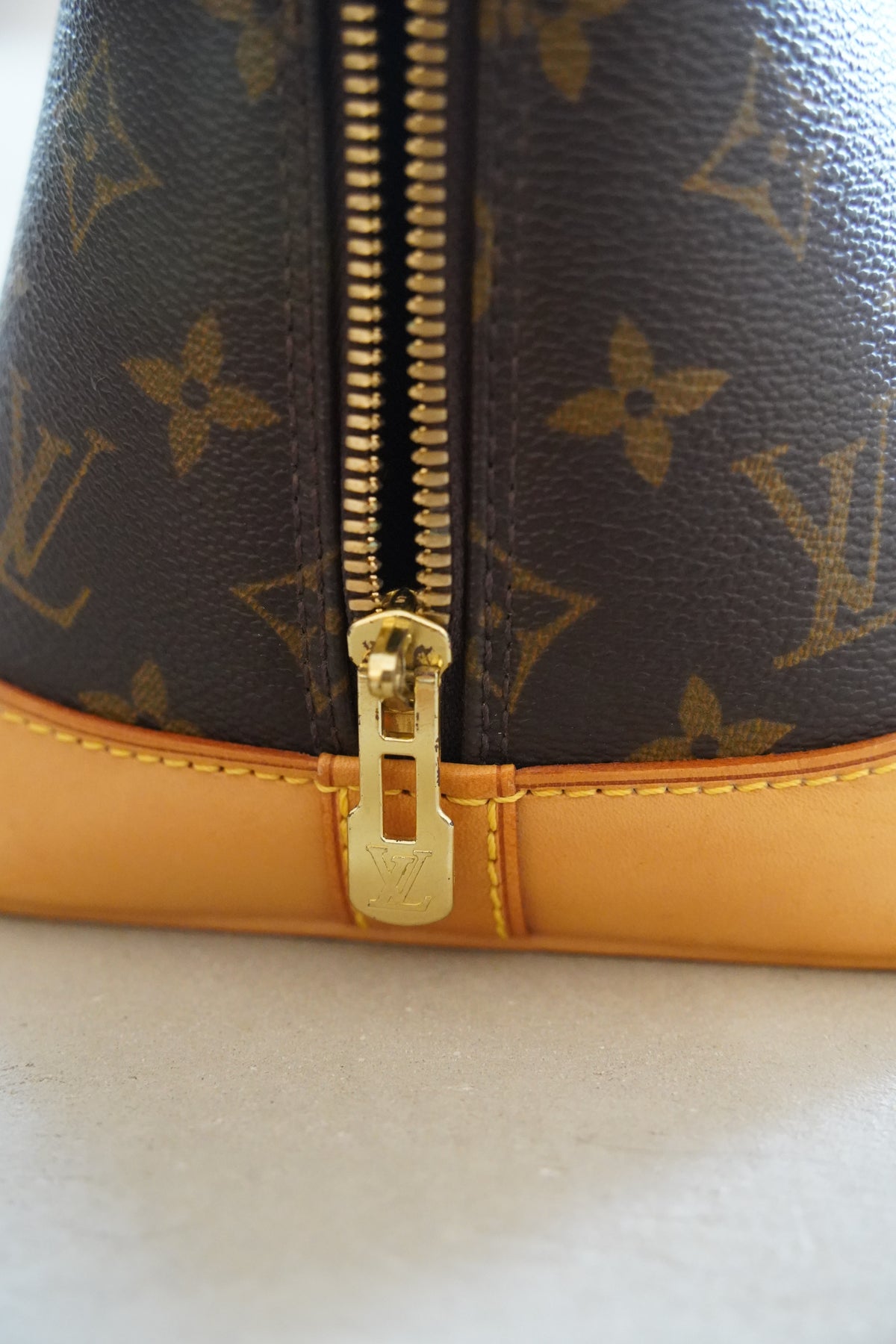 LOUIS VUITTON Alma PM Monogram Canvas