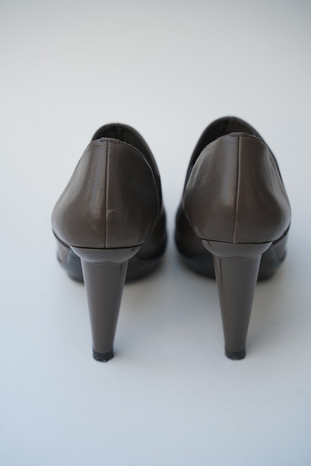 LOLA CRUZ Ankle Pumps