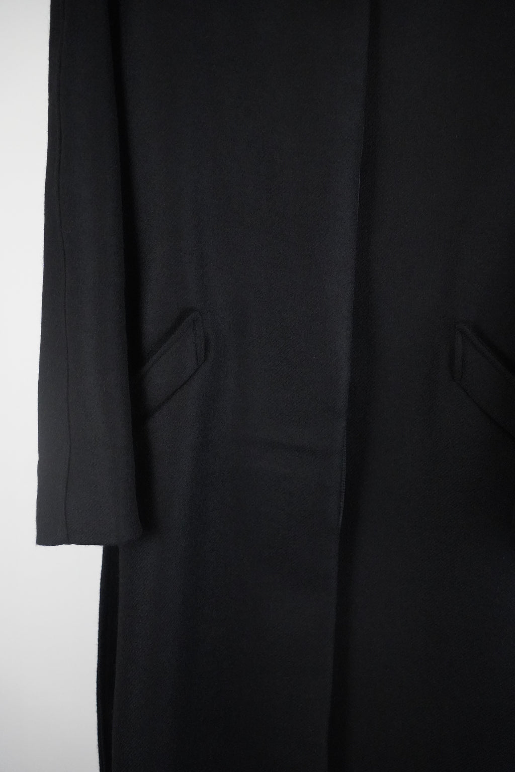 CLUB L'AVENIR Mantel Oversized
