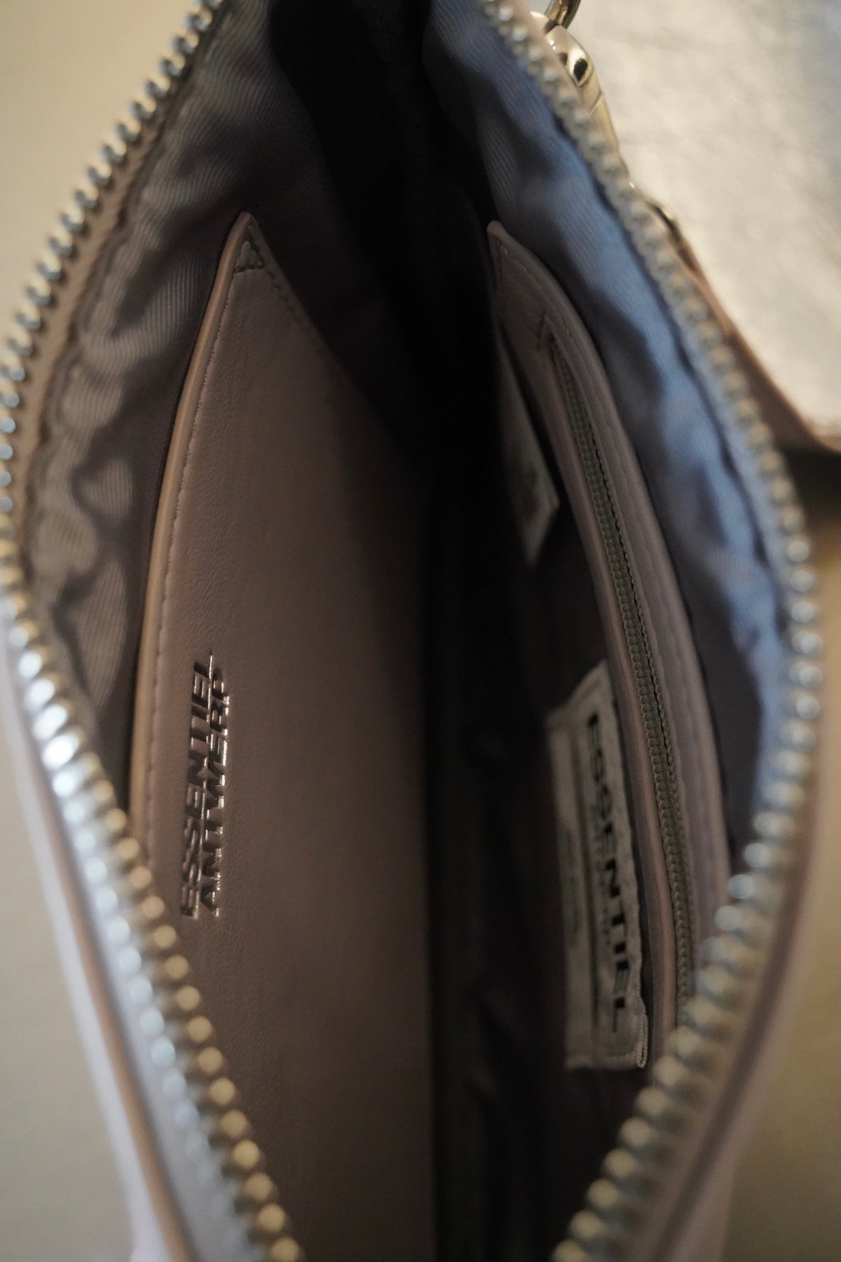 ESSENTIEL ANTWERP Metallic Shopper