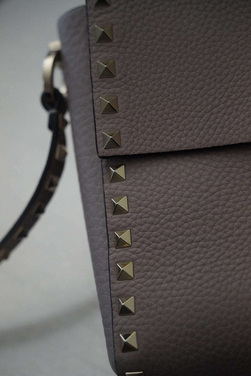 VALENTINO Garavani Rockstud Crossbody Bag