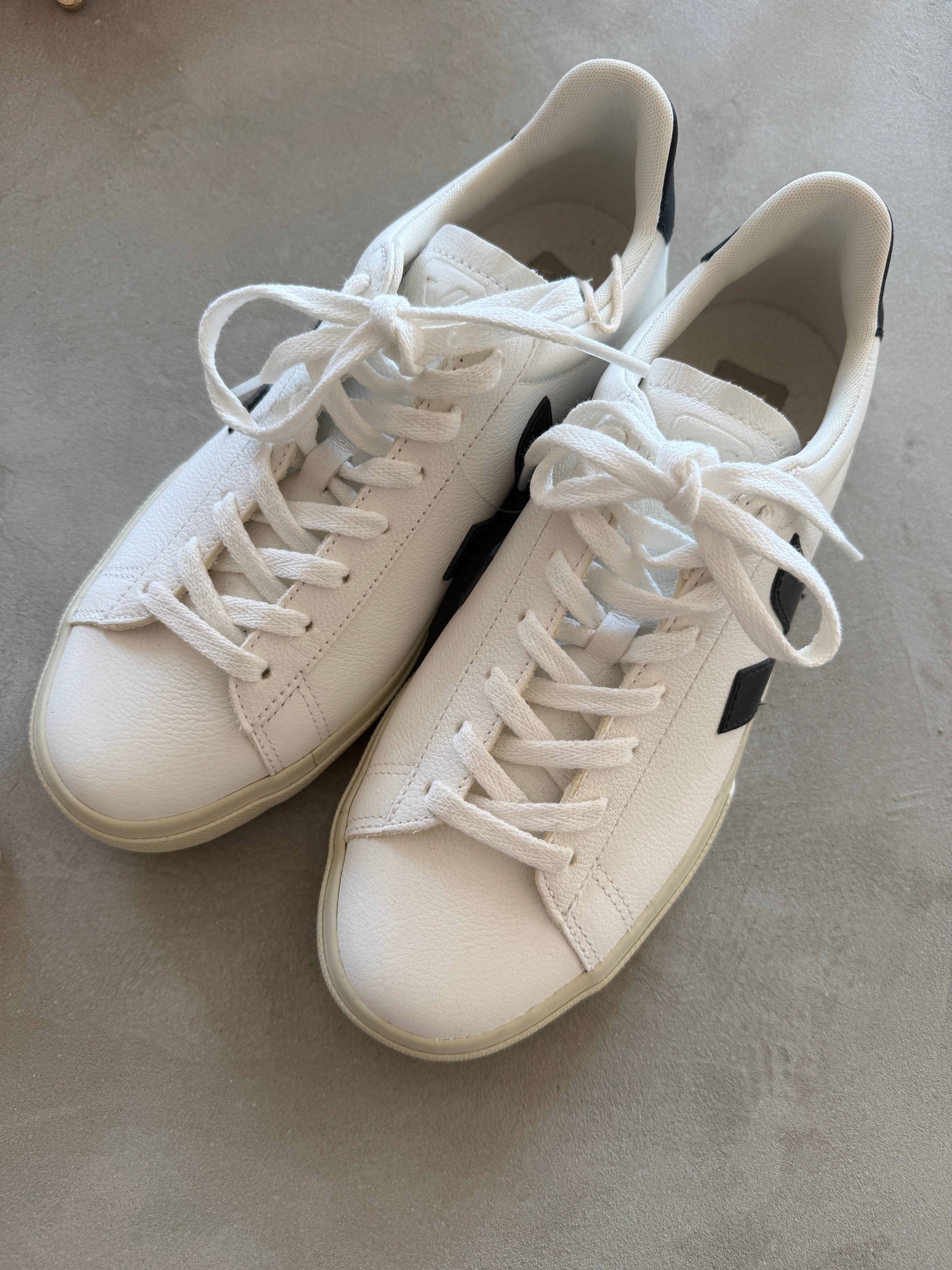 VEJA Sneaker | Gr. 41