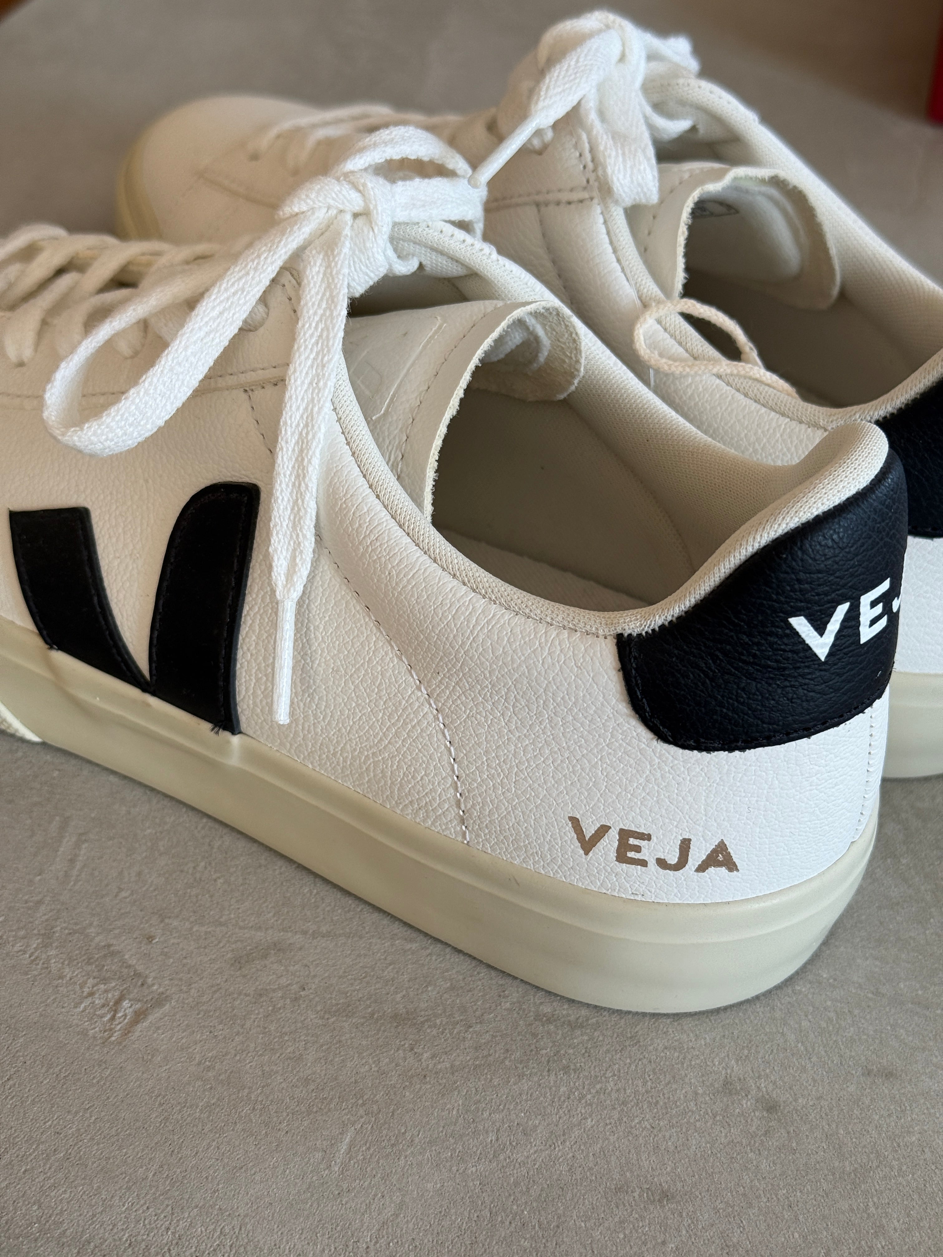 VEJA Sneaker | Gr. 41