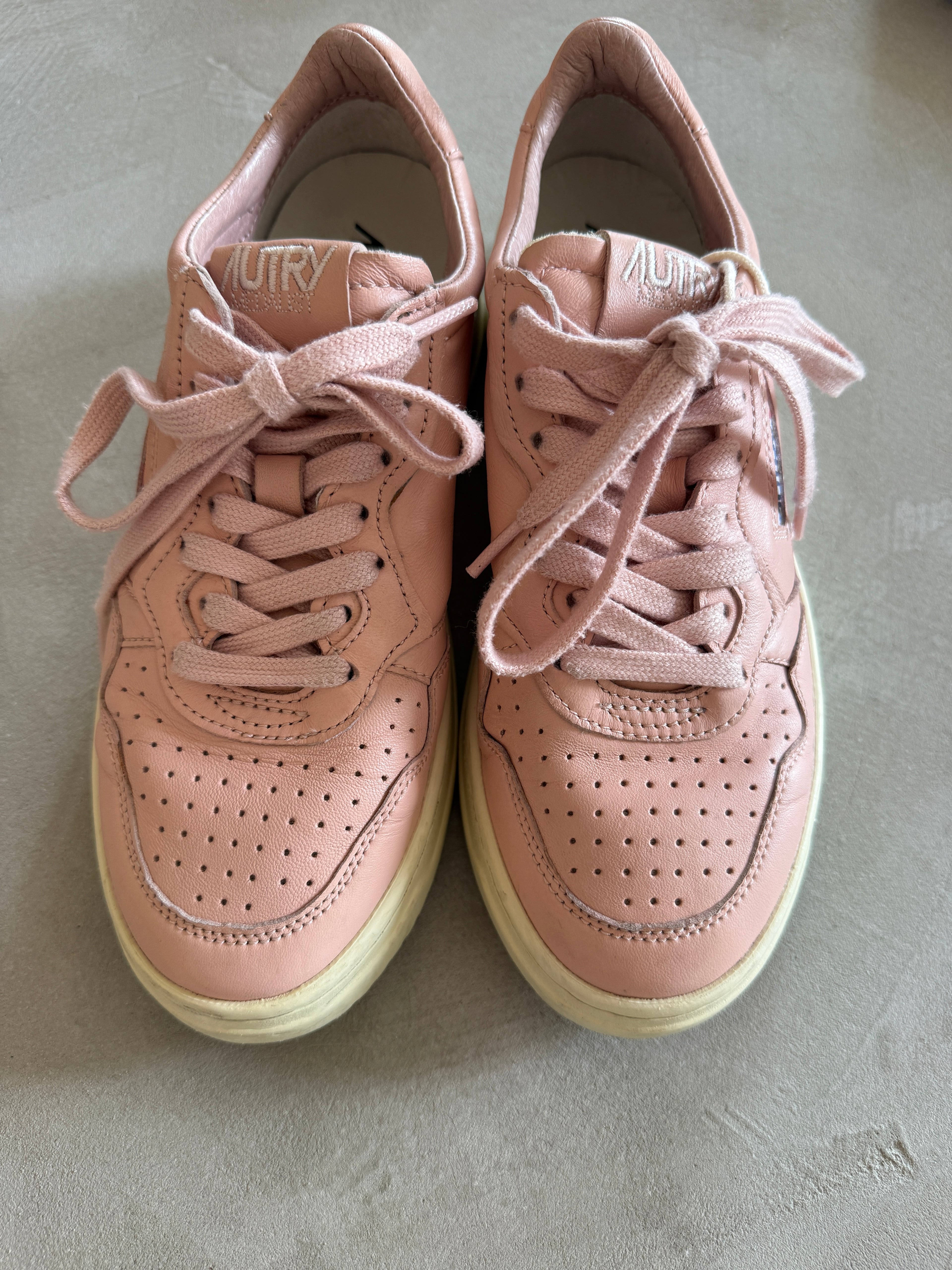 AUTRY 01 Low Sneaker Peach | Gr. 38